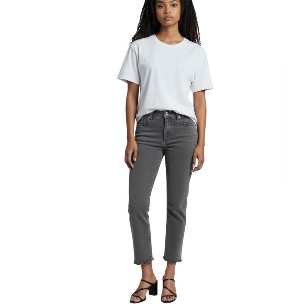Levi's Women's 501 Super-High Rise Cropped Jeans 29